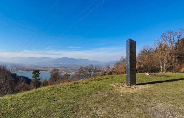 Monolith: Mysterious monolith disappeared in Romania