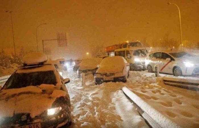 A rare snowstorm shuts down Madrid airport – Miscellaneous