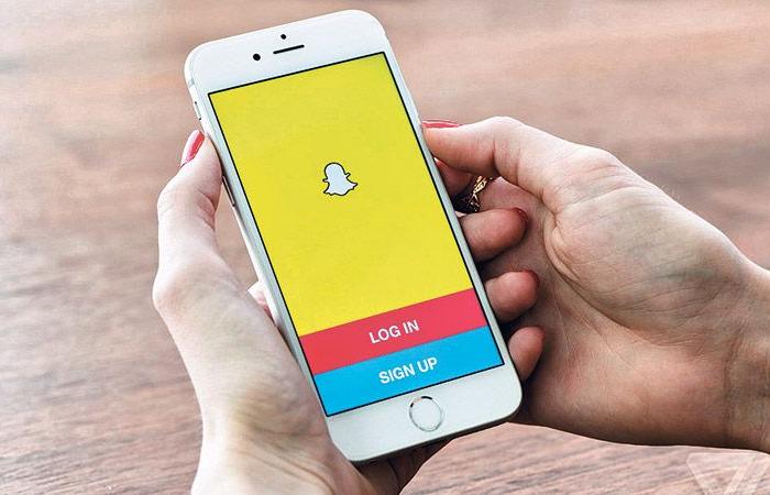 Teacher on trial for sending indecent pictures on Snapchat to girl student in Dubai