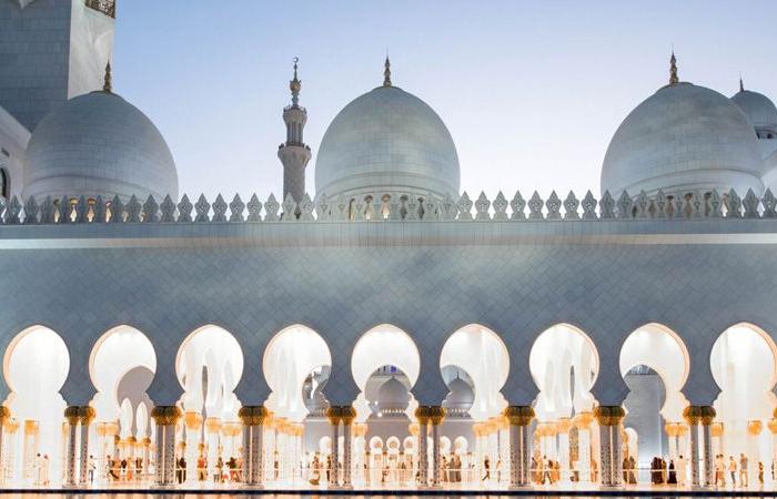 Sheikh Zayed mosque offers unique Tolerance Path