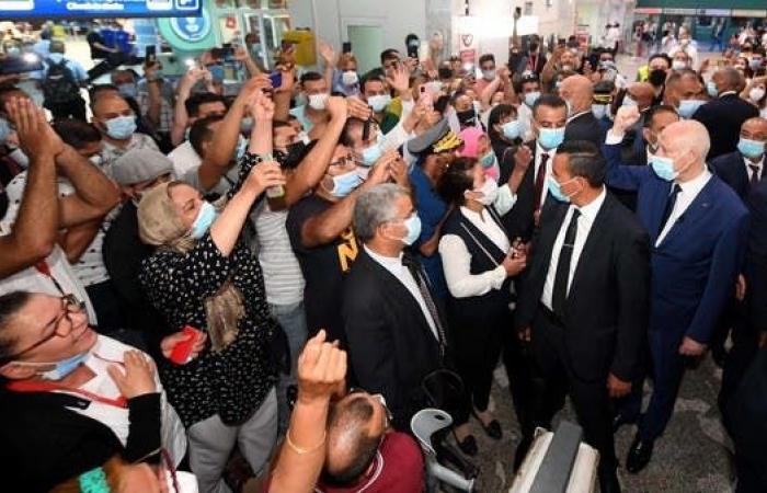 Poll.. Saeed’s decisions raise his popularity and the optimism of Tunisians