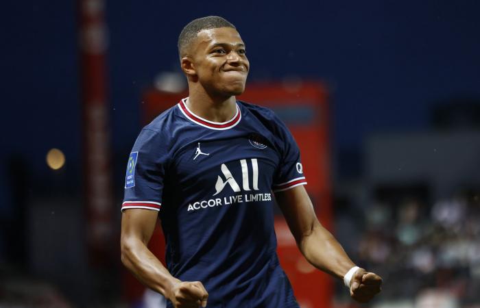 Real Madrid leaks information to Paris about Mbappe