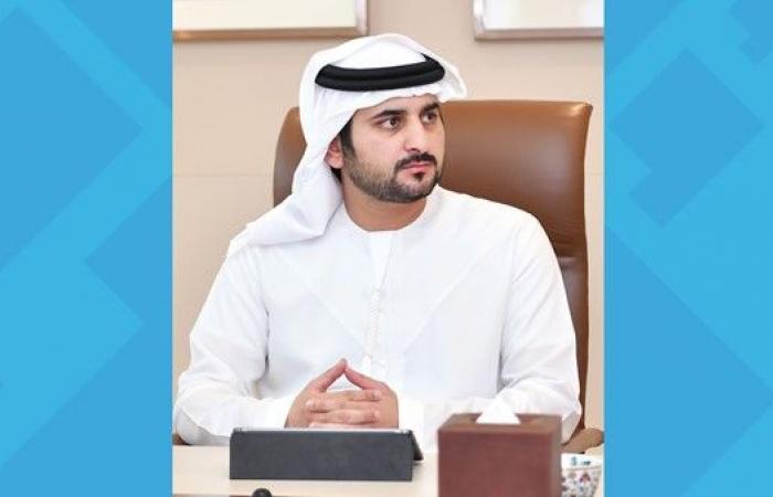 Maktoum bin Mohammed announces the listing of Dubai Electricity and Water...