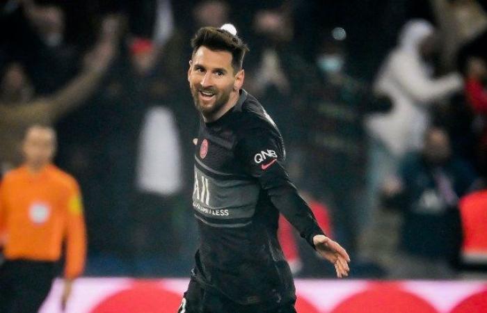 Messi scores his first goal for Paris Saint-Germain (video)