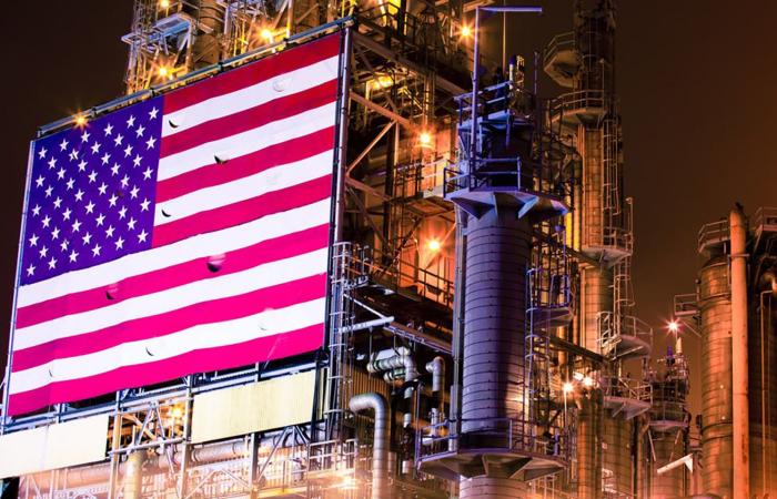 US natural gas contracts rise to the highest level in a...