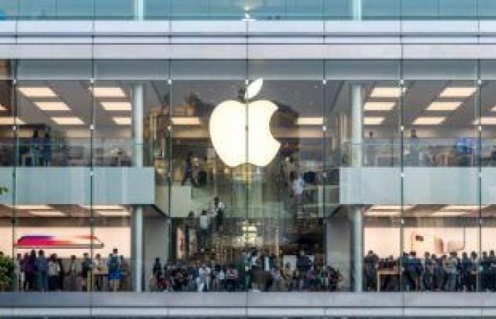 Apple has the largest share of 5G phone sales in the...