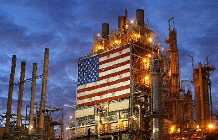 US crude stocks fall less than expected