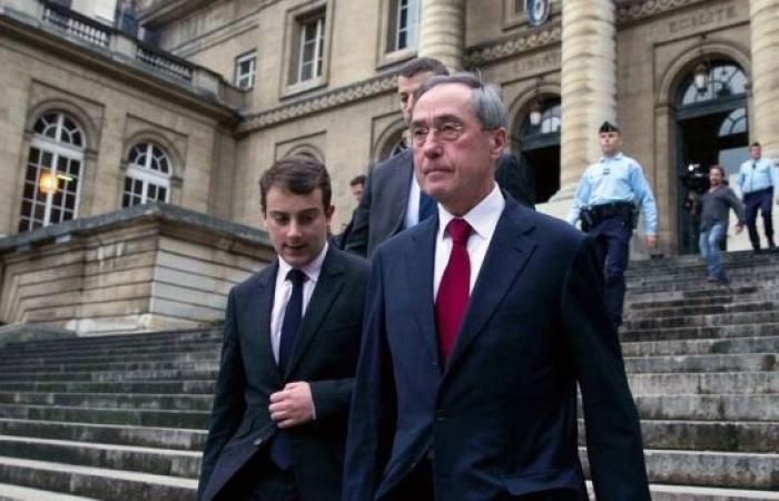 Former aides to ex-president Nicolas Sarkozy jailed for opinion poll fraud