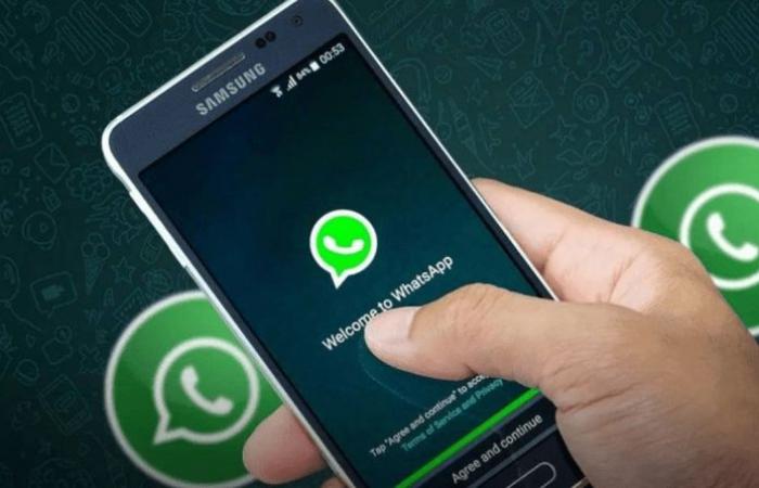 WhatsApp allows you to transfer chat history between users
