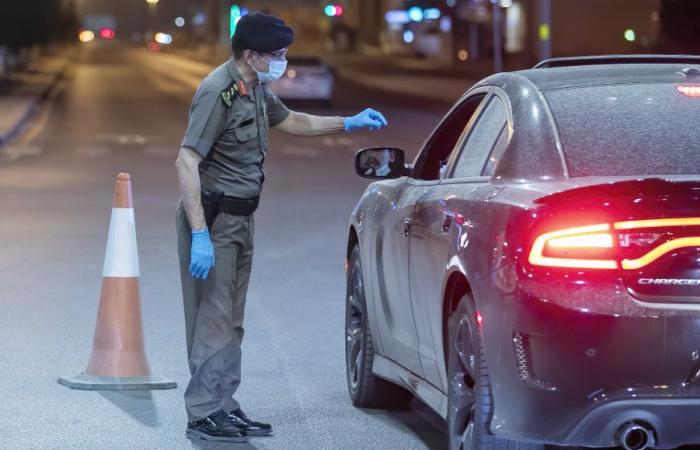Saudi authorities arrest 14,000 illegals in one week