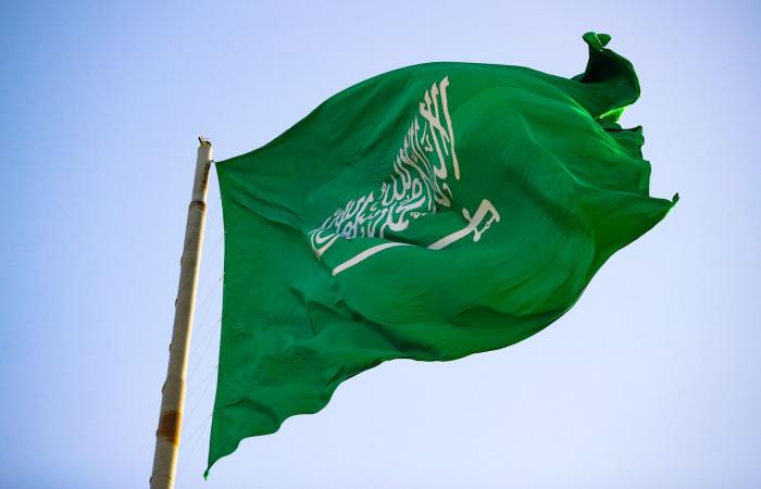 The Saudi Shura Council approves the amendment of the flag, emblem...