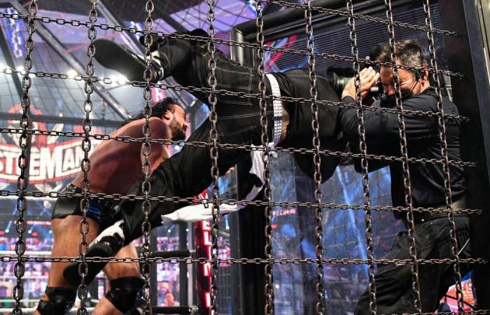 WWE champion Bobby Lashley to take part in Elimination Chamber at Jeddah Superdome