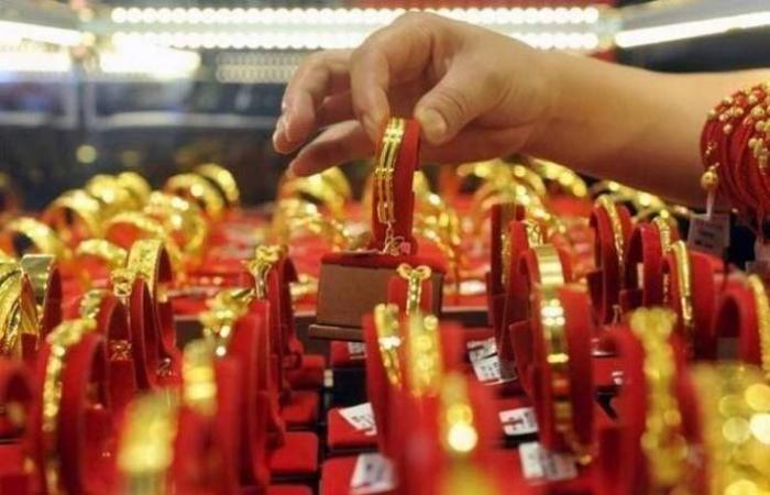 The price of gold in the UAE .. The rise in...