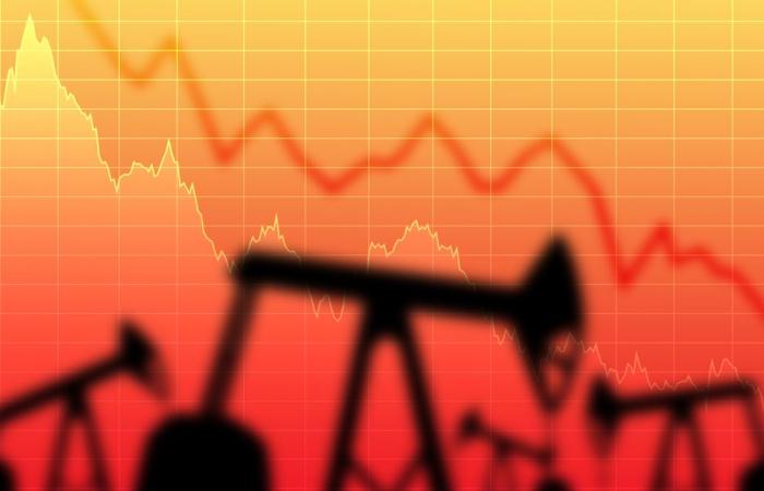 Oil Updates — Crude edges down; Norwegian oil firms, employees agree on wage deal; Sri Lanka open to buying Russian oil