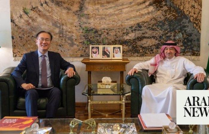 Saudi deputy FM receives South Korea envoy