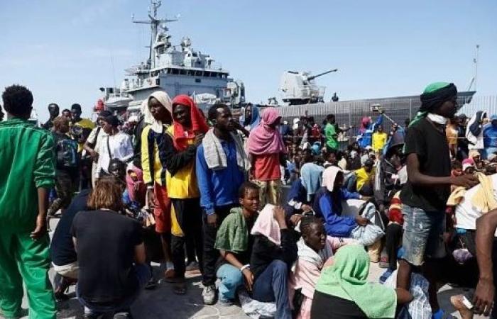 EU tries to stop Italy's far-right drift after record migrant arrivals