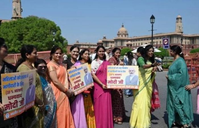 India reserves a third of parliament seats for women
