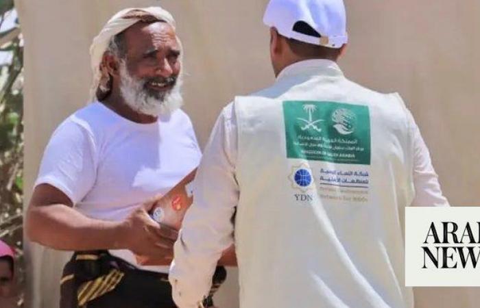 KSrelief distributes food aid in Lebanon and Yemen