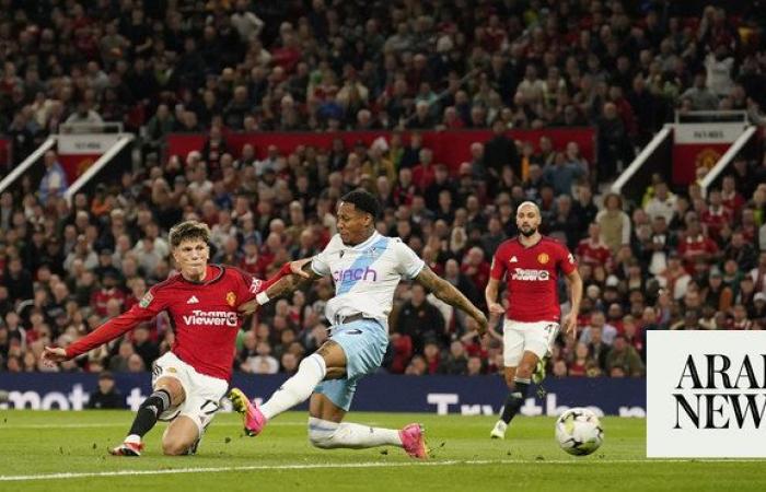 Garnacho on target as Man United beat Crystal Palace 3-0 in League Cup defense