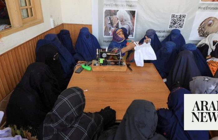 Pakistani vocational school helps Afghan women refugees build businesses