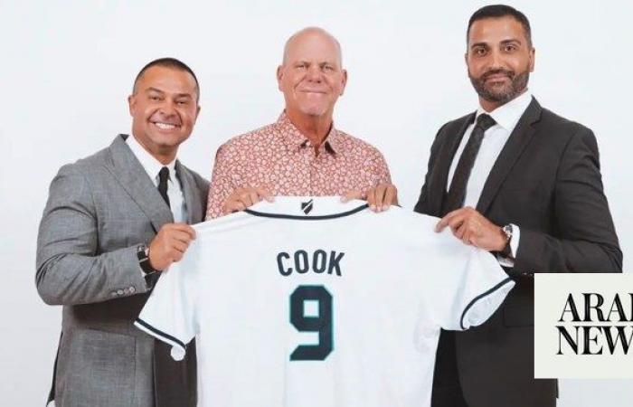 Former World Series champion Dennis Cook named manager of Baseball United’s Falcons franchise