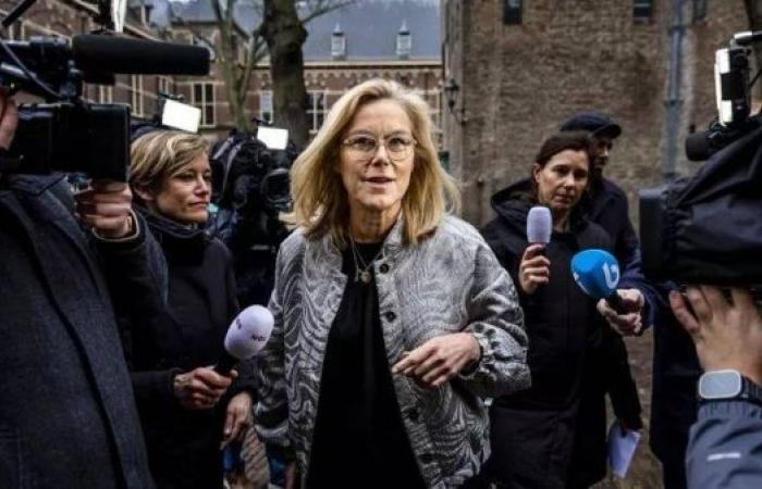 Threats force 1 in 4 Dutch politicians to seek protection