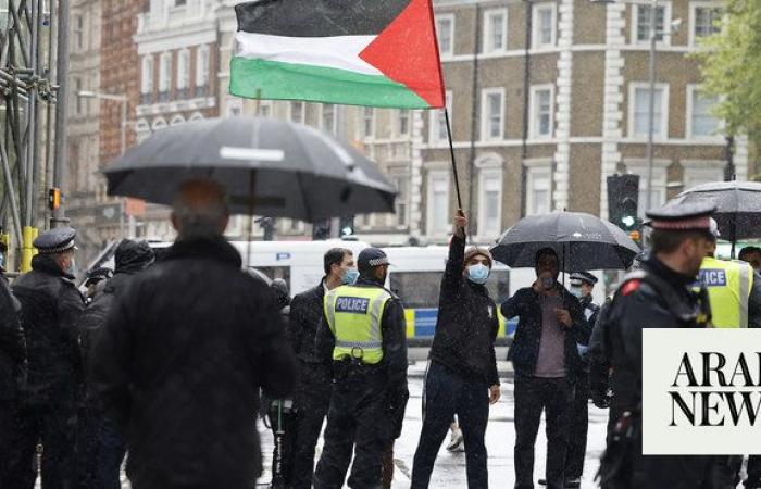 London police rule out crackdown on people waving Palestinian flag