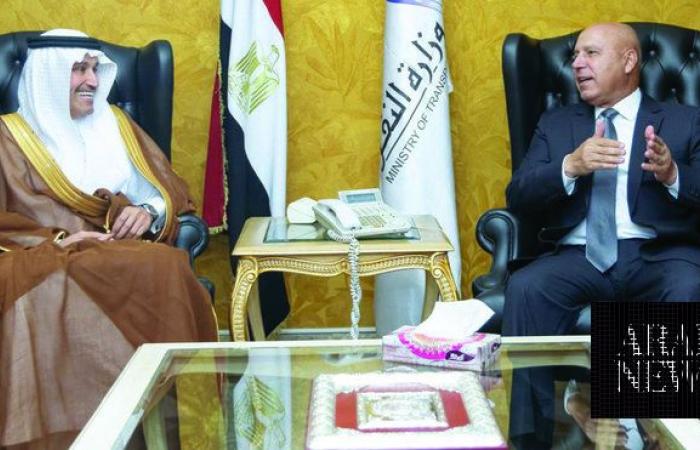 Saudi, Egypt transport ministers discuss enhancing cooperation