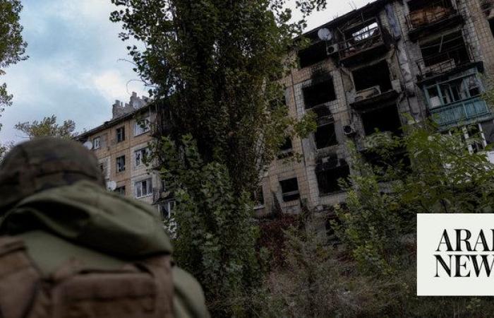 Ukrainian forces hold line in shattered eastern town of Avdiivka — military