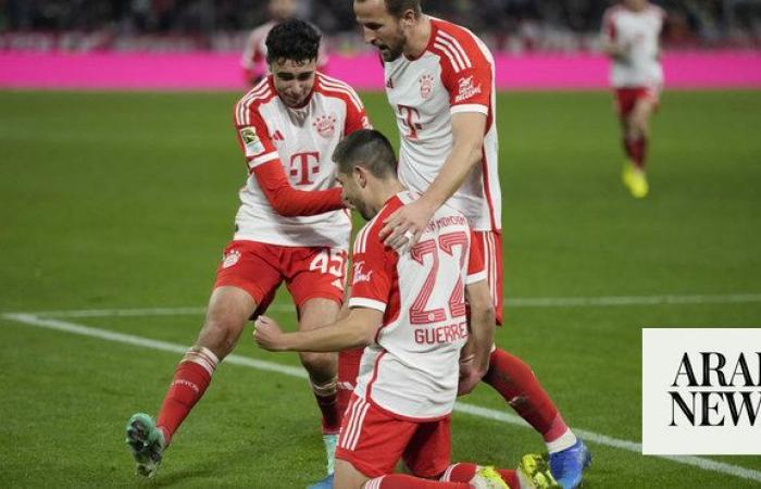 Kane scores brace as Bayern go top, Dortmund lose at Stuttgart