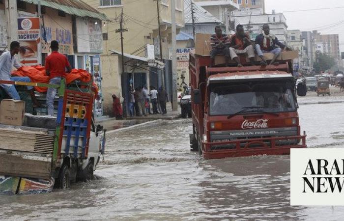 Flooding in Somalia displaces 500,000 people