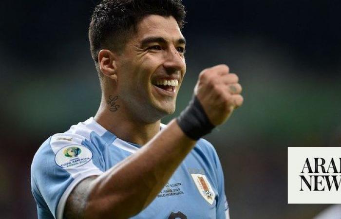 Suarez returns to Uruguay squad for Argentina World Cup qualifier clash