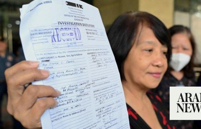 Philippine prosecutor summons former president Duterte over death threat