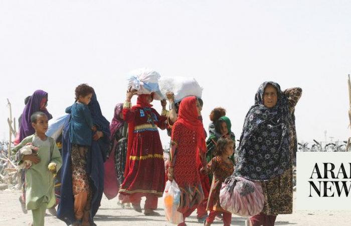 Forced to leave Pakistan, Afghan refugees start over with nothing