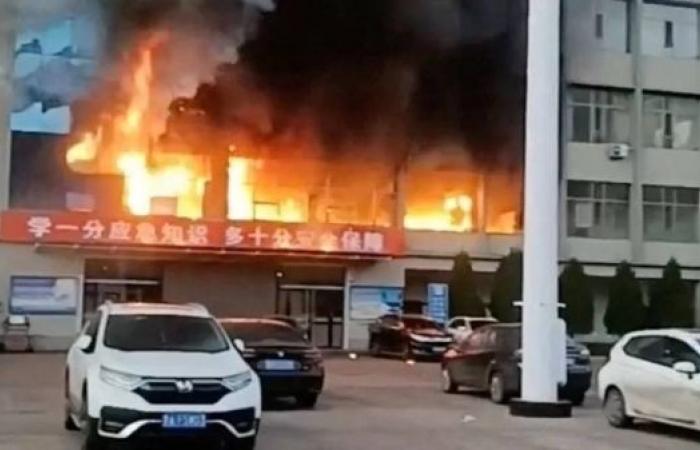 26 dead and scores in hospital after China building fire