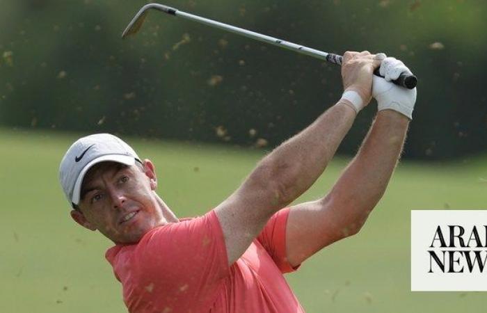 Rory McIlroy in the spotlight despite trailing by 4 on day 1 of DP World Tour Championship