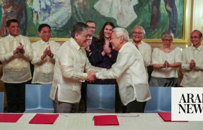 Philippine government and communist rebels agree to resume peace talks
