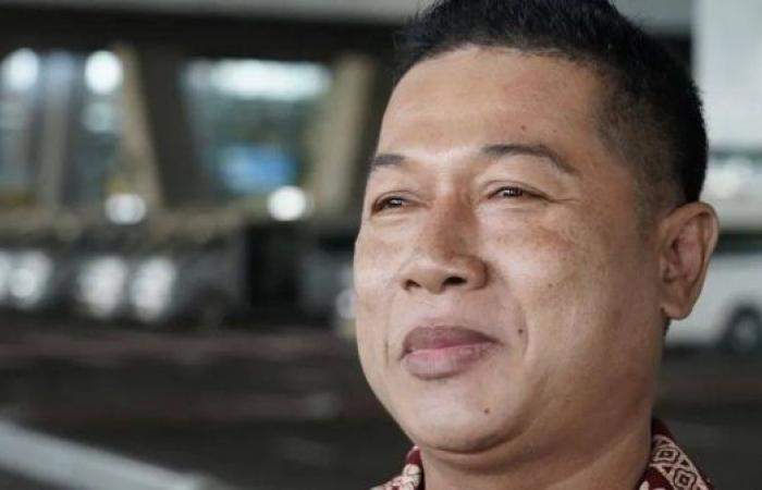Thai workers return to overjoyed families in Bangkok