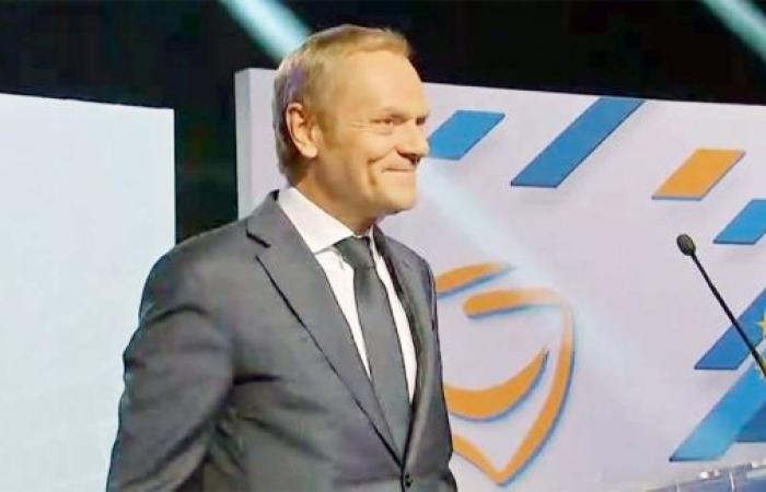 Poland’s popcorn moment as pro-EU leader Tusk returns to power