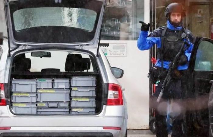 Switzerland manhunt for gunman after two shot dead in Sion