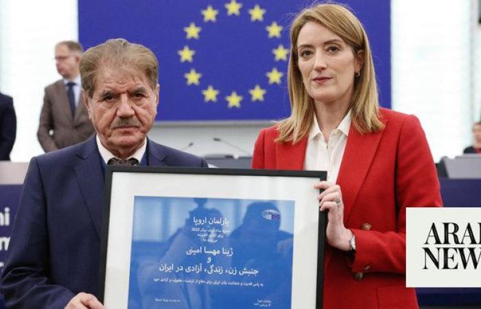 EU awards Mahsa Amini rights prize as Iran blocks family