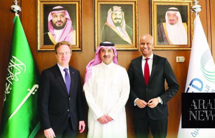 Saudi Fund for Development chief meets Canadian officials