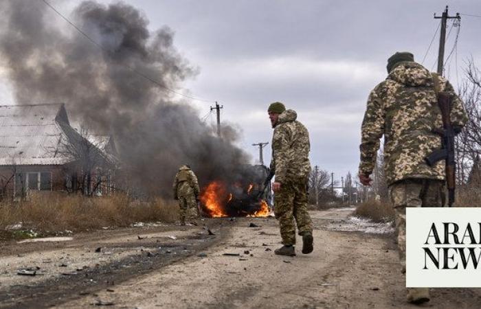 Ukrainian troops face artillery shortages, scale back some operations