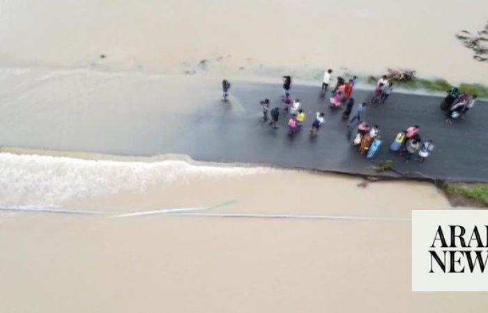 Ten dead as heavy rains hit south India