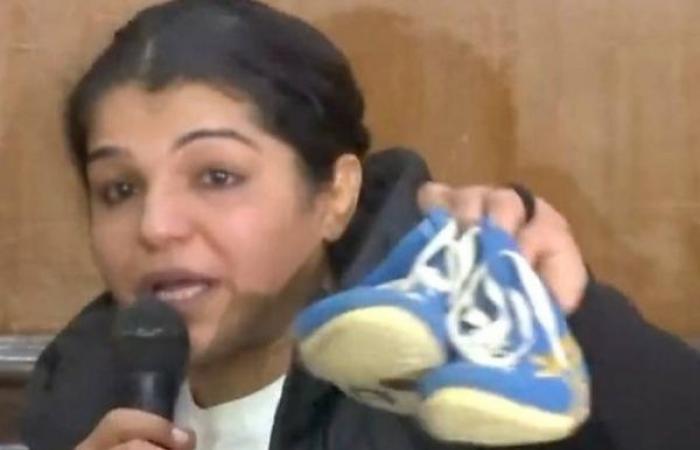 Indian Olympian Sakshi Malik quits sport over new wrestling chief