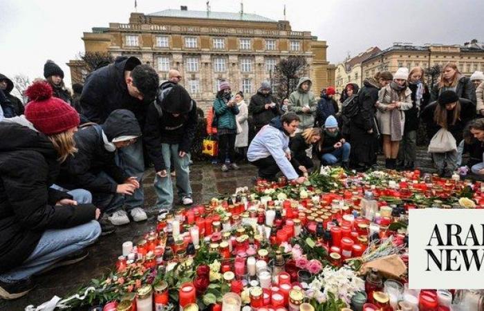 Czechs mourn Prague university shooting victims