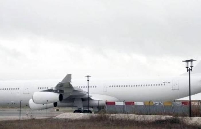 France grounds Romanian plane carrying 303 Indian nationals under suspicion of human trafficking