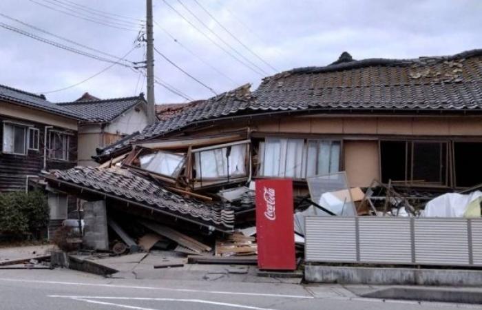 Massive earthquake jolts Japan, prompting tsunami warning