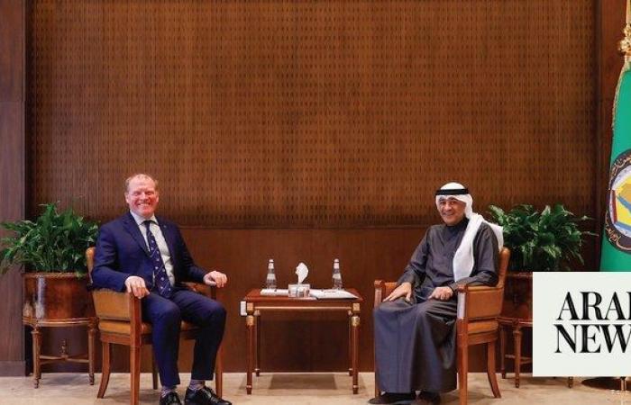 GCC chief meets Australian, Peruvian envoys in Riyadh