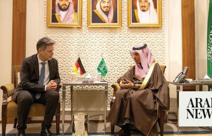 Saudi foreign minister meets with German economic affairs minister
